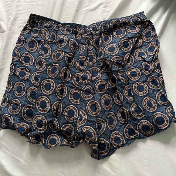 Patterned H&M Shorts - Picture 2 of 4